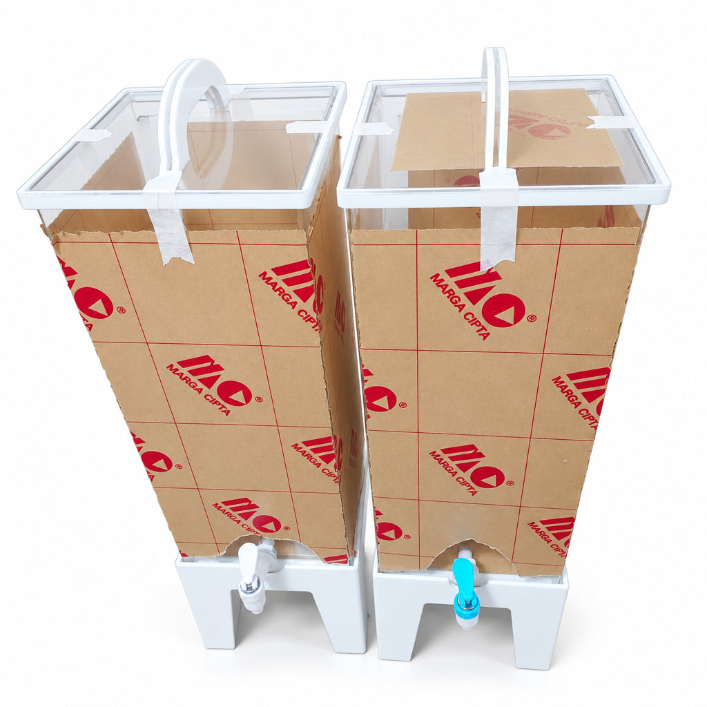 Dispenser Acrylic Minuman Es Buah 21x21 tinggi 50 cm