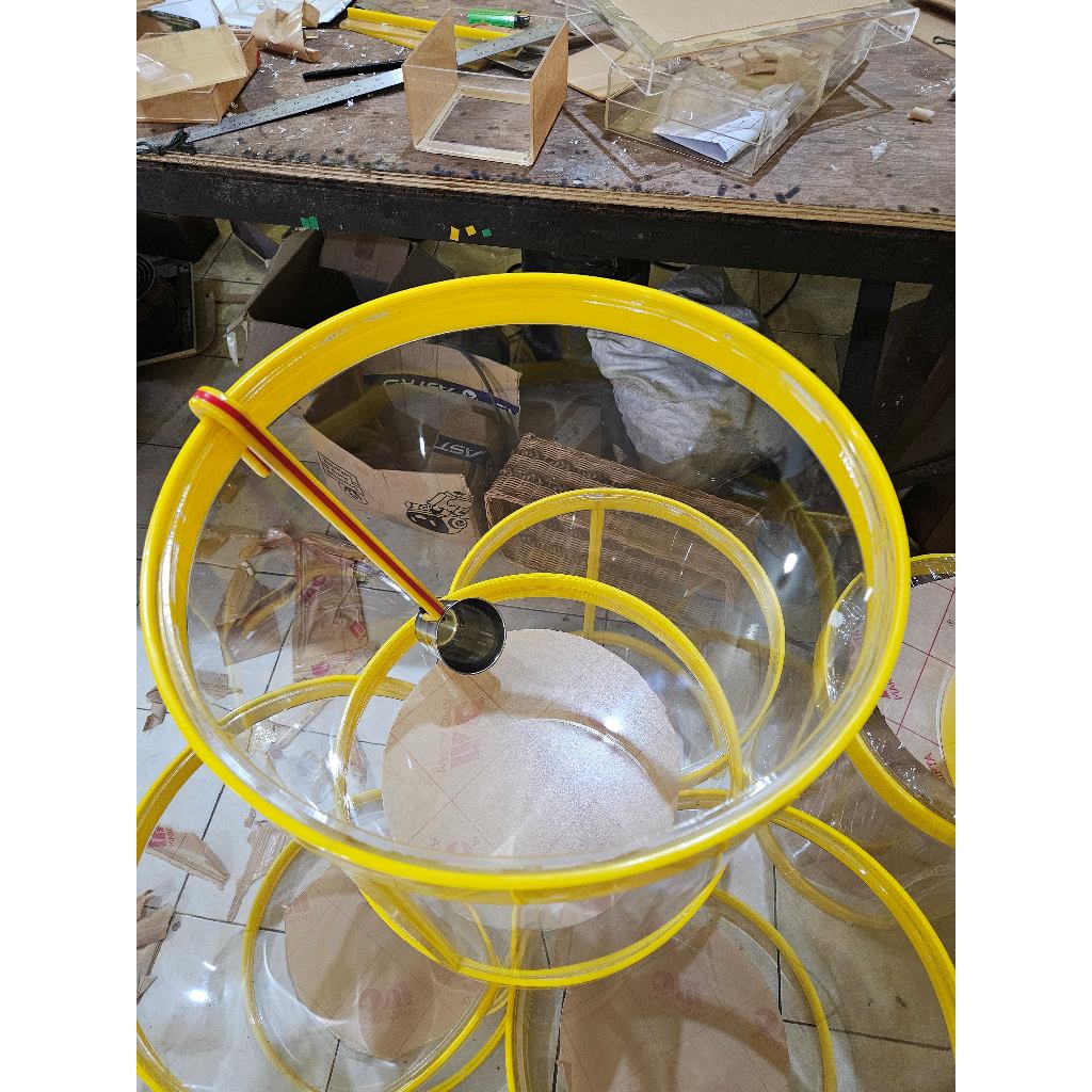 Tempat Brosur Acrylic Holder A4 A5 3 Susun Acrylic Flyer Holder Premium